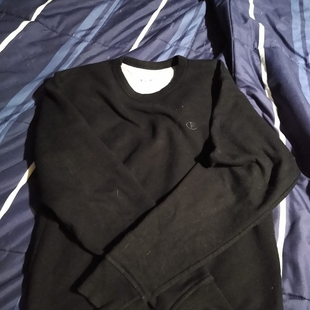 Champion crewneck small